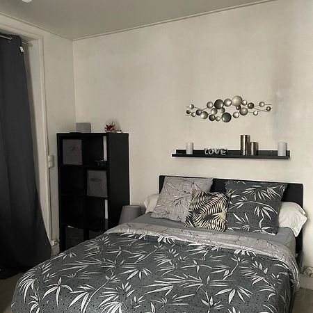 Au Bas De Montmartre ! Apartment Paris Ngoại thất bức ảnh